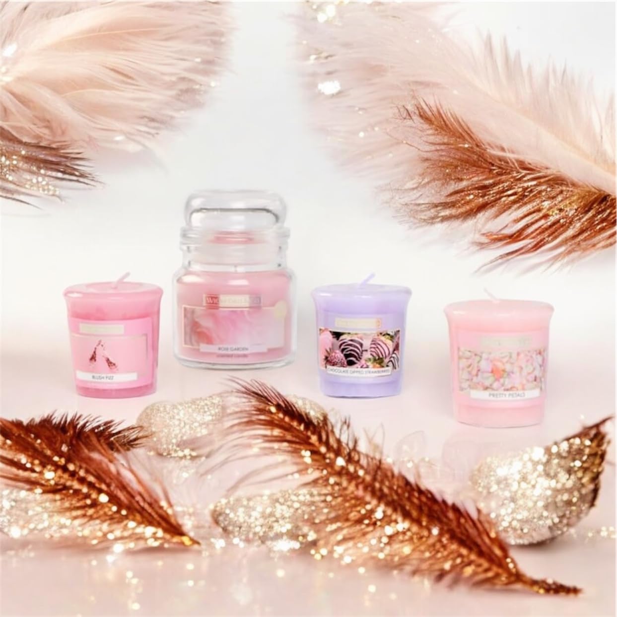 Wickford & Co 4 Piece Candle Gift Set, Perfect Xmas Christmas for Mum, Sister, Aunt, Secret Santa