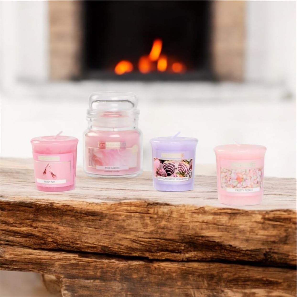 Wickford & Co 4 Piece Candle Gift Set, Perfect Xmas Christmas for Mum, Sister, Aunt, Secret Santa